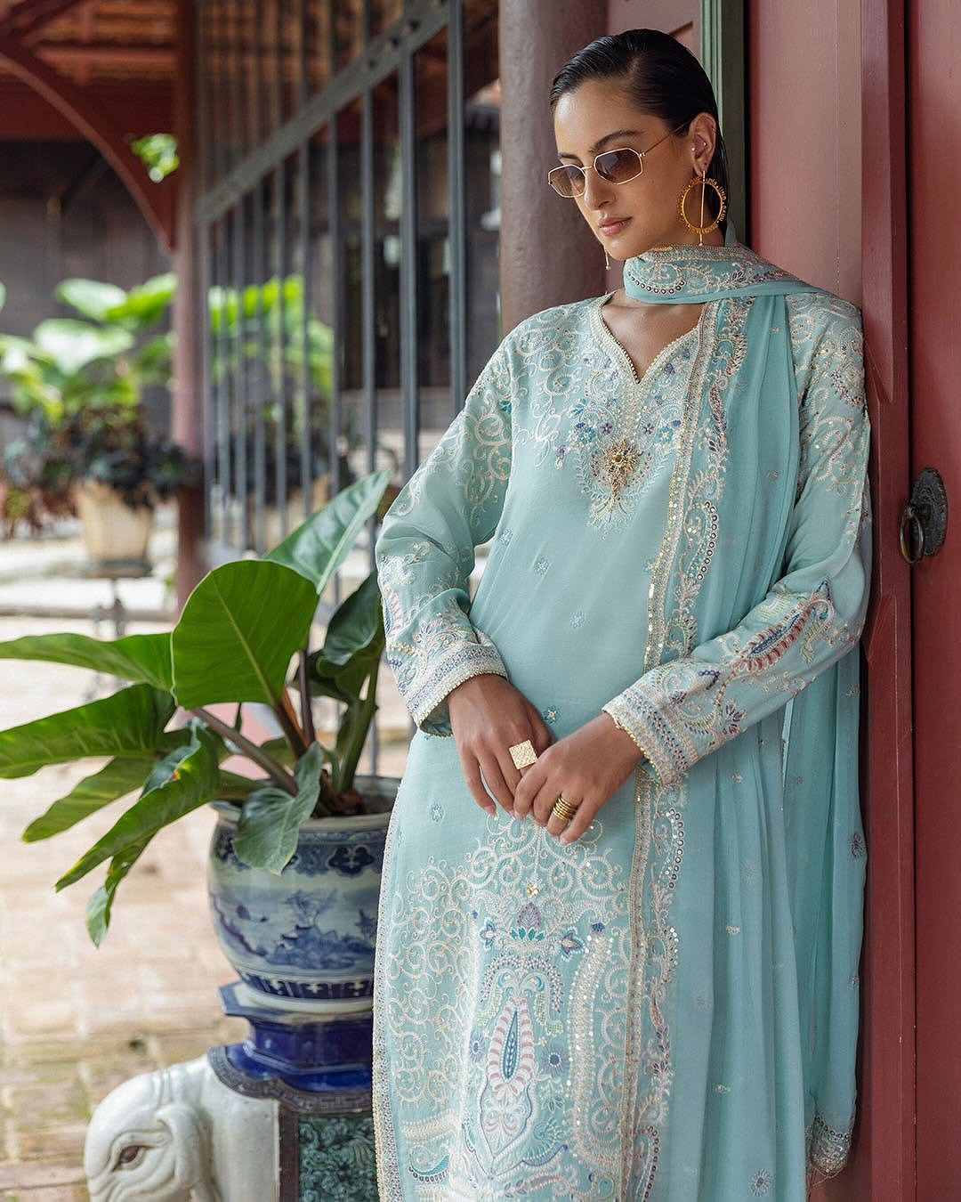 FREYELLE -Mushq Nuvera rawsilk - Image 4