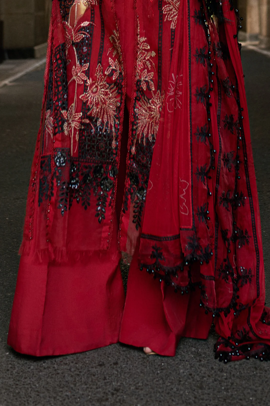 3 Piece Unstitched Embroidered Organza Suit - Image 6