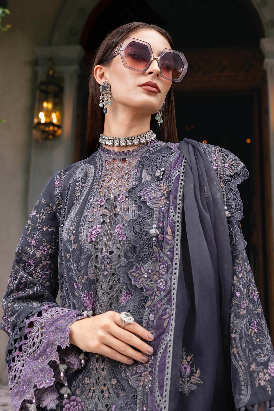 3 Piece Unstitched Embroidered Velvet Suit - Image 2